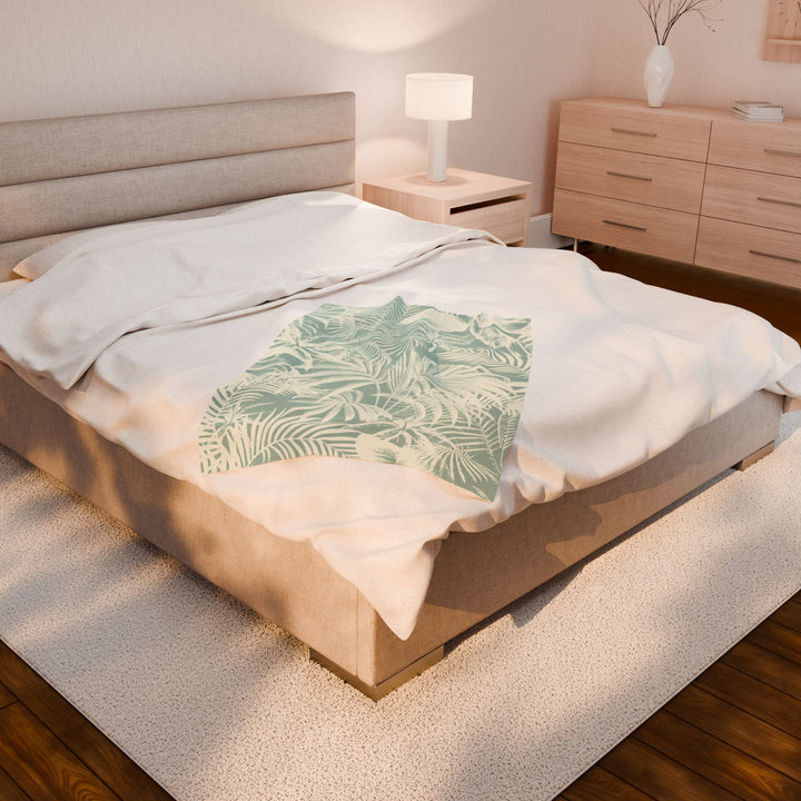 Luxury Velveteen Plush Blanket - Soft Green Palm- Cozy & Soft