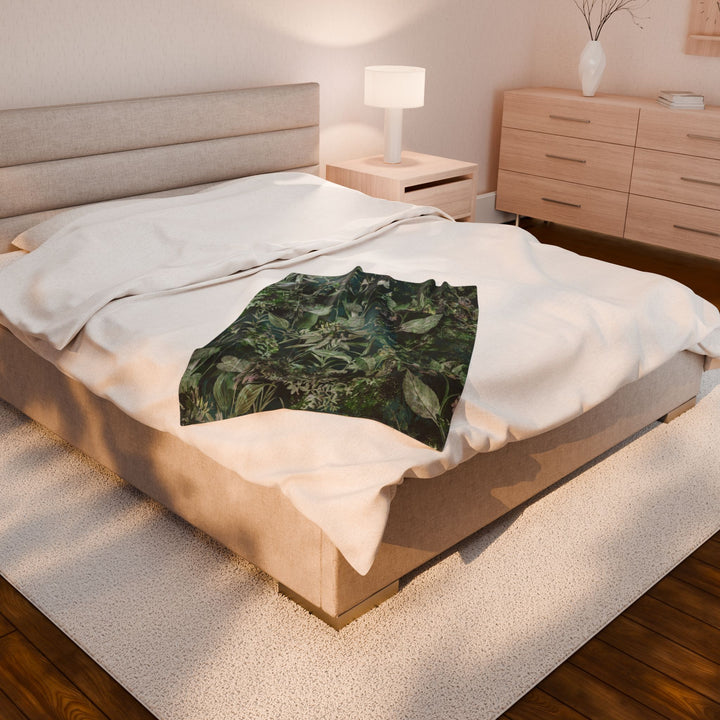 Luxury Velveteen Plush Blanket - Midnight Jungle Green- Cozy & Soft