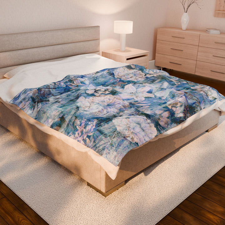 Luxury Velveteen Plush Blanket - Jasmine Evening- Cozy & Soft