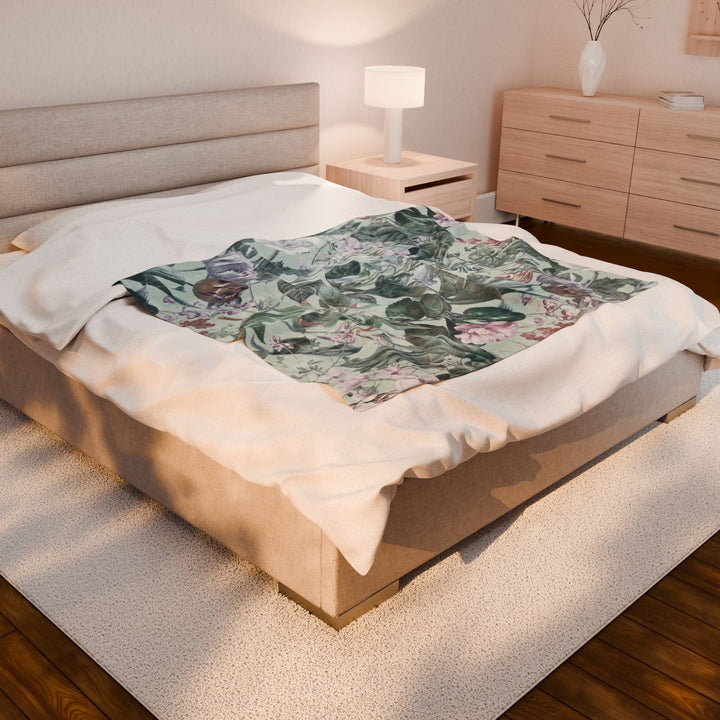 Luxury Velveteen Plush Blanket - Dutch Tulip Garden- Cozy & Soft